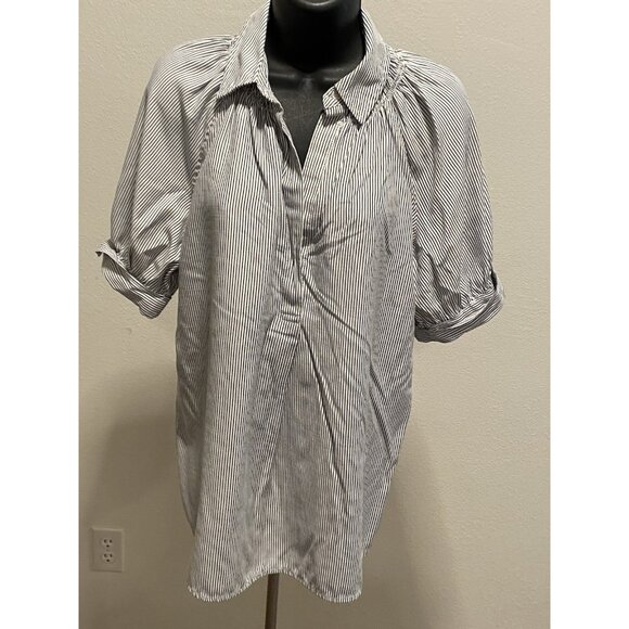 Max Studio London Womens Size Medium Blouse Short Sleeve Cuffed Striped - Picture 1 of 10